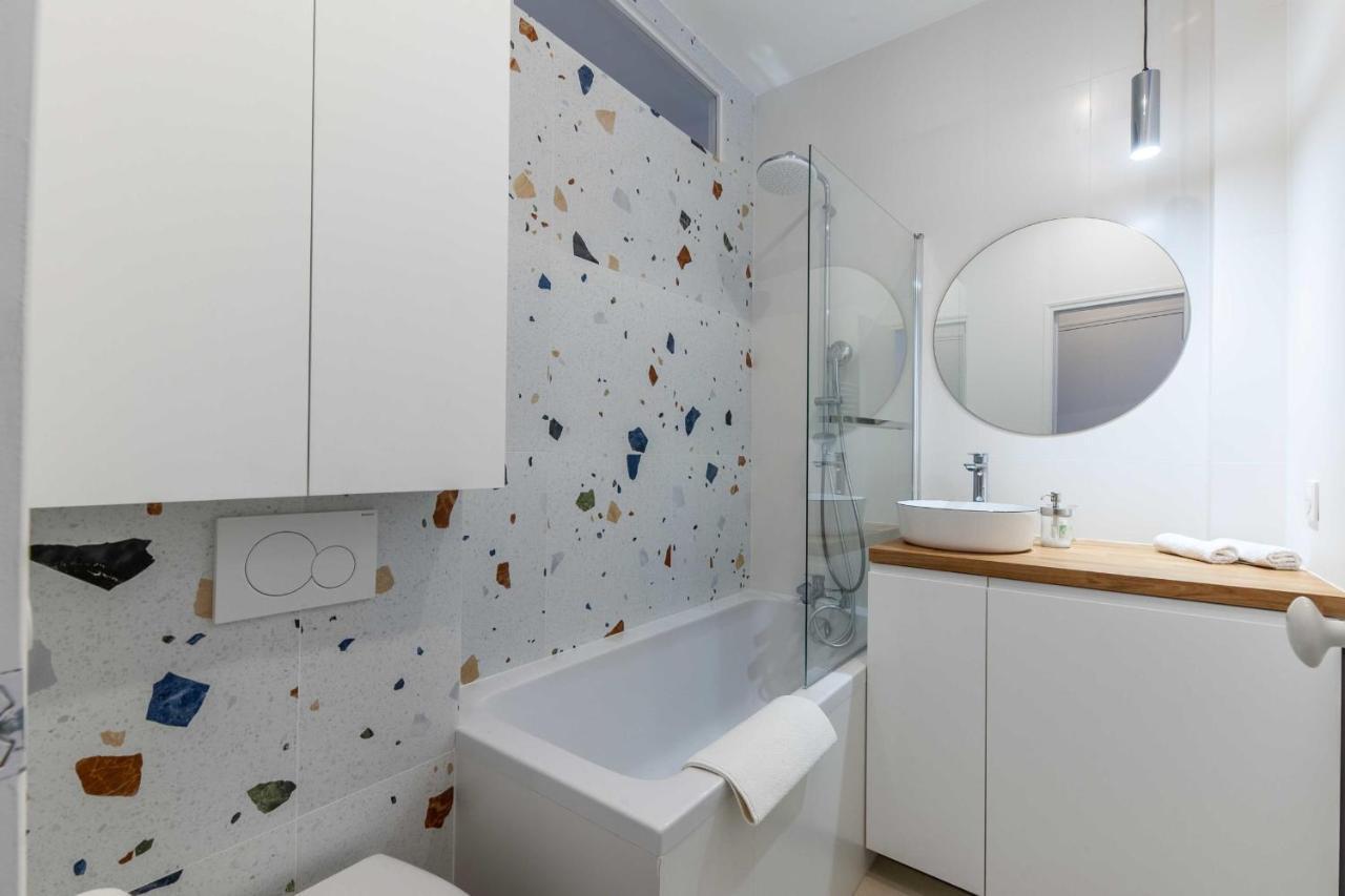 2-Bedroom Apartment With Balcony Near Hippodrome Deauville Exterior photo